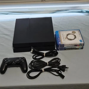 Consola Sony PS4 CUH-1202A + Controlador + Paquete de 4 Juegos - Probada - Imagen 1 de 12