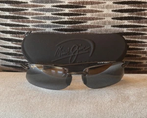 Gafas de sol Maui Jim Turtle Bay MJ 411-02 con estuche hechas en Japón - Imagen 1 de 9