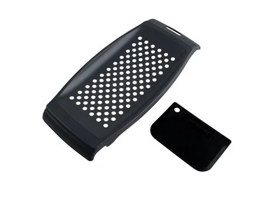 Fackelmann Spätzlereibe Teigschaber Spätzlehobel aus Kunststoff, Spätzlepresse - Bild 1 von 4