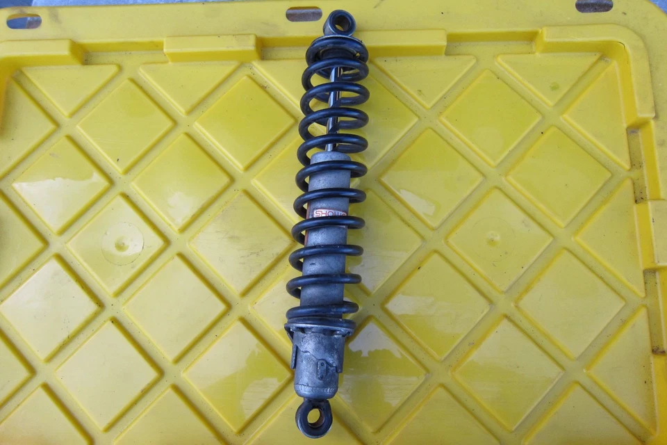 1989-1998 Honda PC800 PACIFIC COAST SHOCK - Imagem 1 de 4