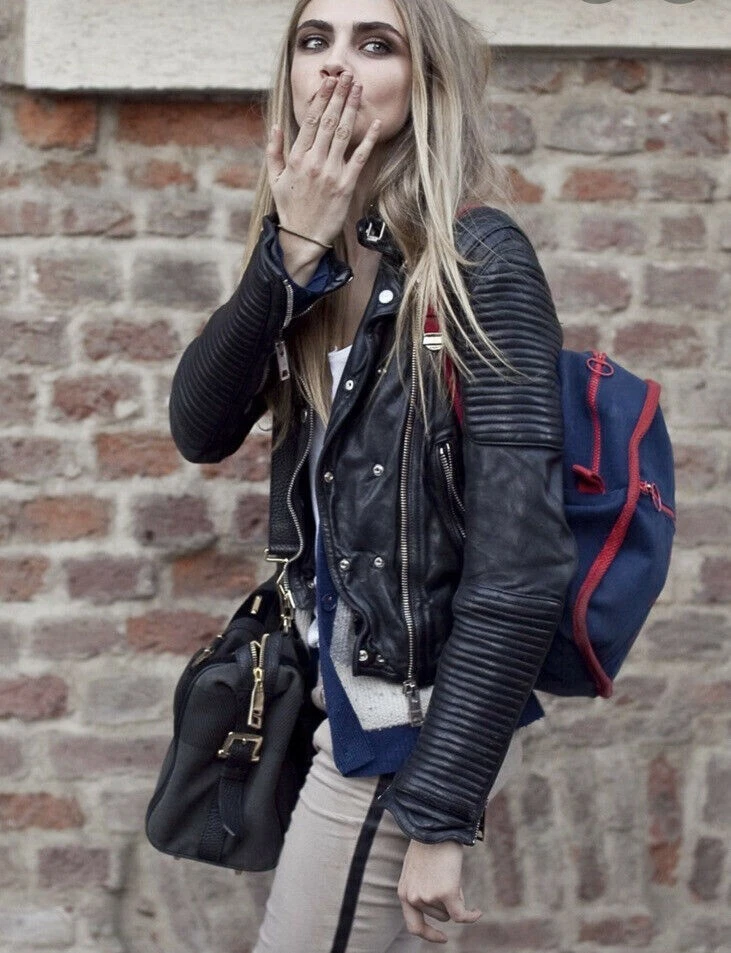 【極美品】バーバリー プローサム ジャケット 黒 ベルト チェーン 内側総柄 M 23180424177_D_4.jpg