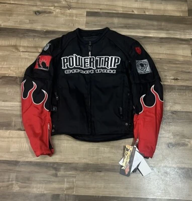 Chaqueta pequeña Power Trip para hombre negra roja motocicleta acolchada malla cremallera bordada Foto 1 de 4