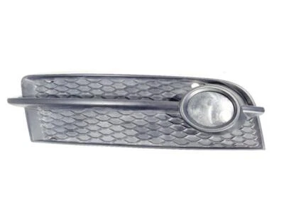 Right Fog Light With Bezel OEM 08 09 10 11 12 13 14 15 Audi TT - Image 1 of 4