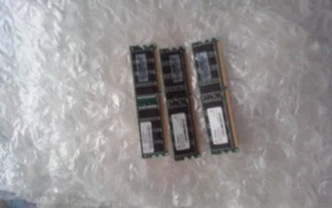 nanya/ infineon 256MB PC3200U 400Mhz CL3 DESKTOP Mem HP 32667-041 RAM  lot of 3 - Picture 1 of 2