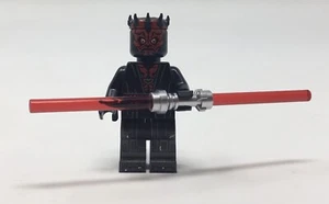 Star Wars DARTH MAUL Authentic LEGO Minifig Mini Figure Toy w Dual Lightsaber - Picture 1 of 5