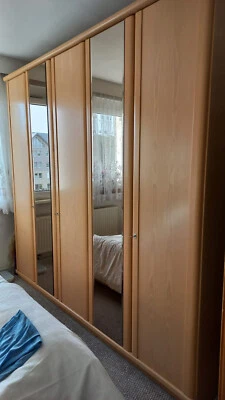 HOCHWERTIGER KLEIDERSCHRANK SCHLAFZIMMERSCHRANK SCHLAFZIMMER MÖBEL SCHRANKWAND - Bild 1 von 4