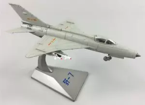 1:100 Legierung Flugzeugmodell chinesische Luftwaffe Chengdu J-7/F-7 Kämpfer Geschenkserie - Bild 1 von 10