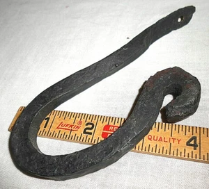 Black 5½" Antique-Style Large Heavy Duty Wrought Iron Coat or Hat or Bag Hook - Picture 1 of 4