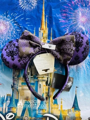 Diadema orejas papel tapiz púrpura The Haunted Mansion 2025 de los parques de Disney nueva Foto 1 de 2
