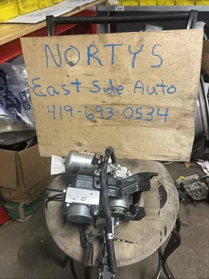 Toyota Prius 2016-2021 montaje actuador ABS Vin FU Foto 1 de 4