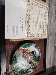 Assiette collector Le roi et moi nous embrassons dans une ombre Knowles émise 1985 #17201D - Photo 1/4