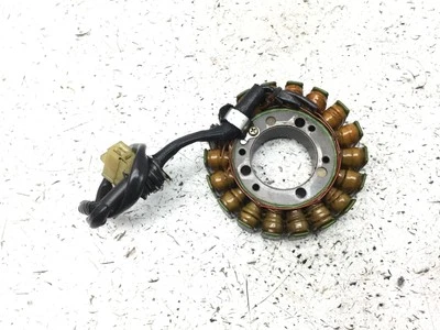 Stator Field Magnetic YAMAHA YZF R1 1000 2000 2001 RN041 - Image 1 of 4