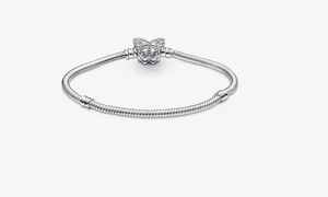 Pandora 590782c01-23 Bracciale Moments con Chiusura a Farfalla Argento taglia 23 - Foto 1 di 1