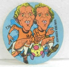  RENE AND WILLI VAN DER KERKHOF ORIGINAL 1981 FOOTBALL SOCCER CARD N° 178
