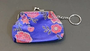 Vintage mehrfarbig Stoff Blumen Kisslock Geldbörse Etui mit Schlüsselring Schlüsselanhänger Anhänger  - Bild 1 von 5