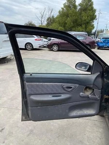 FORD FALCON EB-EL 08/1991-09/1998 LEFT FRONT WINDOW REG/MOTOR MANUAL TYPE - Picture 1 of 12