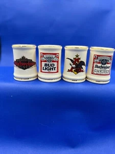 Pack de 4 minis Stein Budweiser con Budweiser, Bud Light y Logo Steins - Imagen 1 de 12