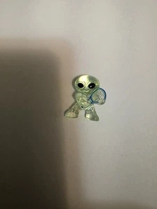 VTG Alien UFO Gumball Vending Machine Sports Toy Mini Figure Tennis Racket - Picture 1 of 2