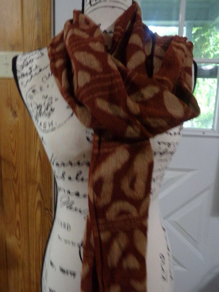 Bufanda de algodón J Peterman 70 x16 en color tostado y óxido  Foto 1 de 4