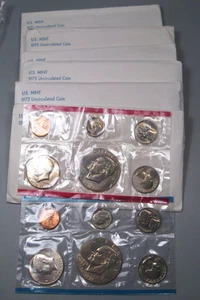 Wholesale Lot: 6 1975-P & D US Mint 12 Coin Mint Sets. 72 Coins. #51 - Imagen 1 de 6