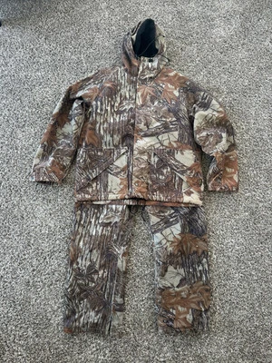 10x Waterproof Gore-Tex Camo Hunting Jacket, Pants & Suspenders XLT Realtree - Image 1 of 4