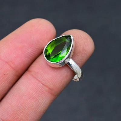 Green Peridot Gemstone 925 Sterling Silver Ring Handmade Jewelry Ring Gift - Image 1 of 4