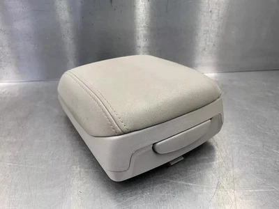 2004-2006 VOLVO V50 S40 PRE- FACELIFT CENTRE CONSOLE ARMREST - Image 1 of 4