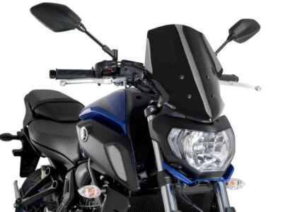 Pantalla Touring Puig Negra Nueva Generación Yamaha MT-07 2018-2020 Foto 1 de 2