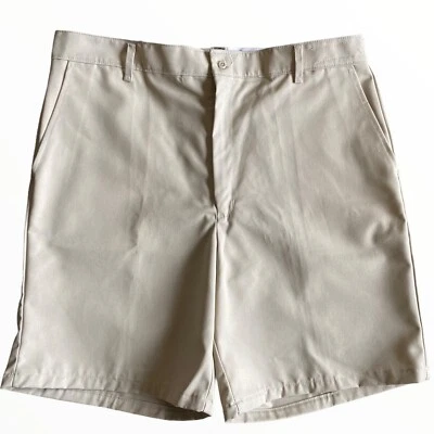 Red Kap Mens Work Uniform Plain Front Shorts Beige/Tan/Khaki_Size 40W x 9In_New - Image 1 of 4