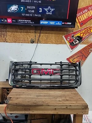 GMC Sierra 1500 2007-2013 parrilla envolvente cromada nueva OEM 25825573 Foto 1 de 4