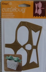 Cricut Cuttlebug Anna Griffin PERFECT BOW GRANDE Cut and Emboss Die NEW - Picture 1 of 1