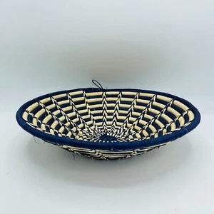 Cesta Ugandesa 12" Cesta Africana Hoja de Plátano Estrella Bobina Cesta Uganda Beige Azul - Imagen 1 de 7