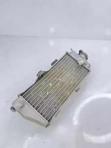 09-12 Honda CRF450R CRF 450R Right Fill Side Radiator Rad 19100-MEN-305 5838 - Picture 1 of 12