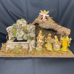 VTG Nativity Manger Creche Wood Stable 9 Figures Working Water Feature ITALY - Picture 1 of 24