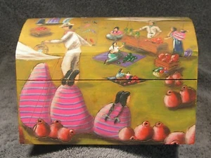 "Mercado Baul" - Vintage Handcrafted Mexican Wooden Box - signed Gerardo O.E. - Picture 1 of 9