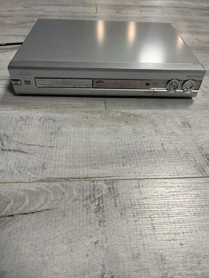 Philips DVDR75 Progressive-Scan DVD Player & Recorder - No Remote - Image 1 of 4