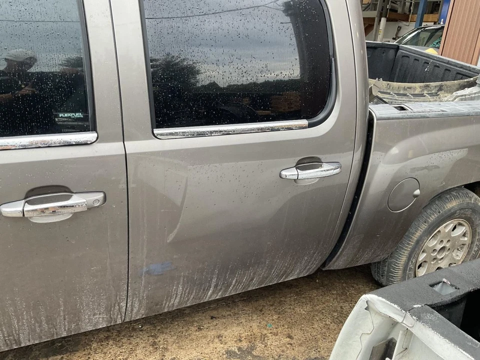 Driver Rear Side Door Crew Cab Fits 07-14 SIERRA 2500 PICKUP 2216799 - Image 1 of 1