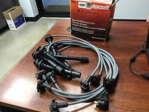 Spark Plug Wire Set Motorcraft WR-5873 1993 1994 1995 1996 Lincoln Mark VIII 4.6 - Bild 1 von 12