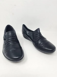 Clarks Everlay Coda Womens 8 Black Leather Ruched Slip On Loafer Comfort Shoes - Picture 1 of 13