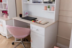 Moderne Weiße Kinderzimmer Möbel Robuster Holz Schreibtisch Edles Regal - Bild 1 von 5
