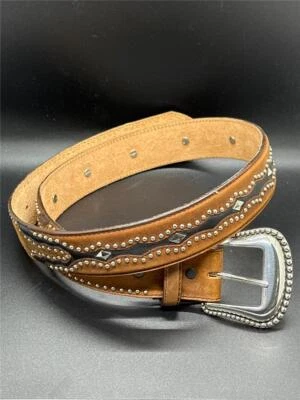 Cinturón Justin Marrón Western Cuero Tachonado 34" Para Mujer 1.5" Ancho Repujado NUEVO Foto 1 de 4