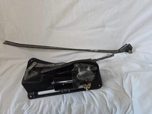 1968-73 OPEL GT WINDSHIELD WIPER MOTOR WITH HOUSING AND LINKAGE FREE SHIPPING - Picture 1 of 14