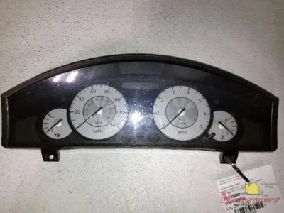 Chrysler 300 2008 velocímetro cuadro de instrumentos indicadores Foto 1 de 4