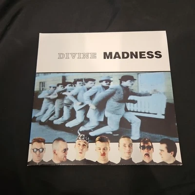 Madness Divine Madness NEAR MINT Virgin 2xVinyl LP - Bild 1 von 3