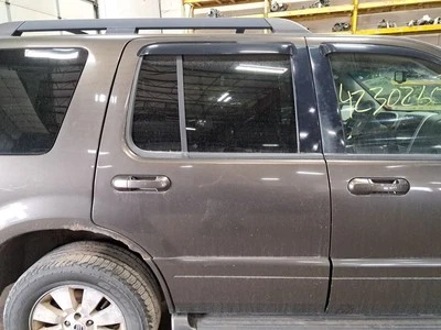 2008 Mountaineer Right Passenger Side Rear Door Assembly Color: Brown Hs Foto 1 de 4