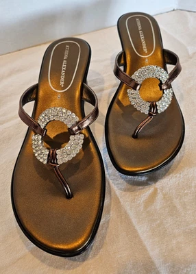 Sandalias de cuña Athena Alexander con acento de estrás talla 8 excelente estado Foto 1 de 4