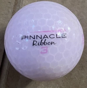 Pelota de golf Susan G Komen pinnical rosa con logotipo de cinta cáncer de mama - Imagen 1 de 2