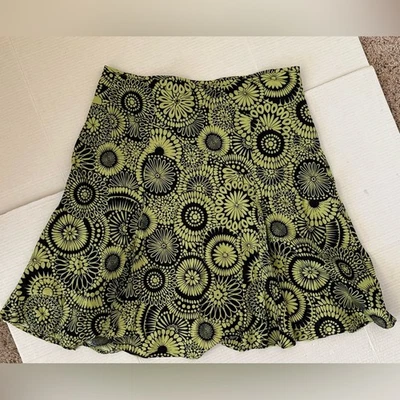 Vintage Y2K Floral Print Skirt Size 16 Black Green Cotton Lined Midi Whimsigoth - Image 1 of 4