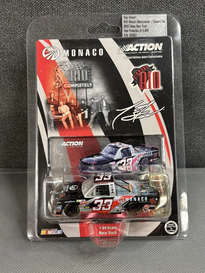 Литая модель Tony Stewart 2003 Monaco/Diamond Rio 1:64 Action - Изображение 1 из 1