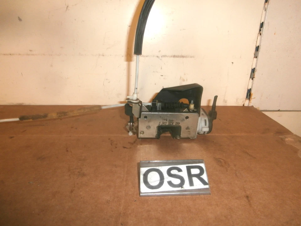 ACTUADOR MOTOR CIERRE CENTRALIZADO TRASERO LADO CONDUCTOR AUDI A6 AVANT ESTATE 1995 OSR Foto 1 de 1